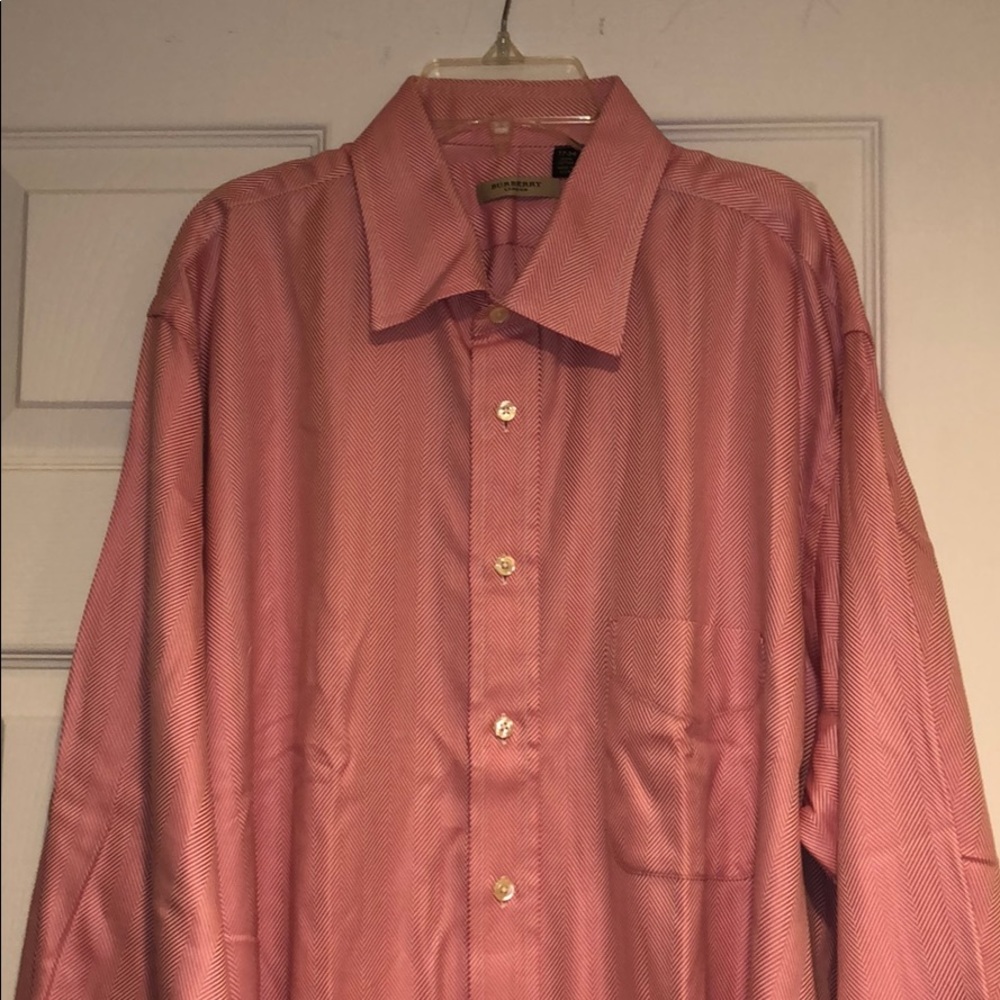 NWOT Men’s Burberry shirt